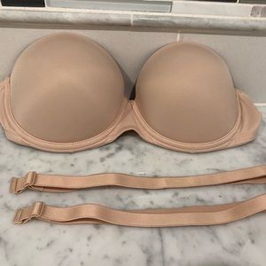 PINK Victoria's Secret Intimates & Sleepwear - VS Pink 36C Strapless Push Up Bra PINK Victoria's Secret Intimates & Sleepwear - VS Pink 36C Strapless Push Up Bra